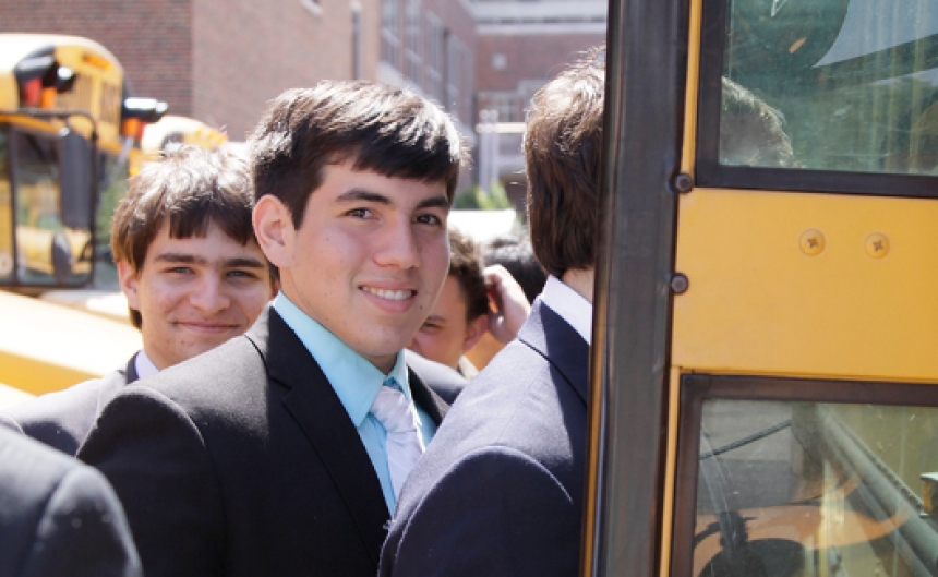 031_seniorweek_seniorday__20140502_609