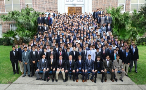 SeniorWeek_SeniorDay_20160429_Classof2016Photo_009