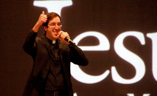 SeniorWeek_SeniorDay_20160429_SeniorShowcase_035