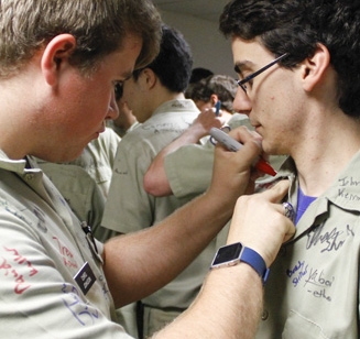 SeniorWeek_ThursdayLunch_20160428_155