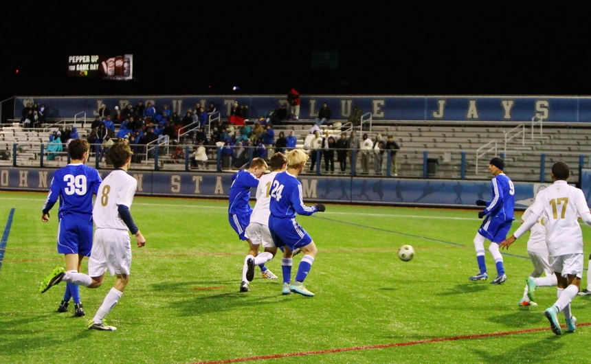 soccer-2014_15_jhs1vholycross0_theryan_01072015_14