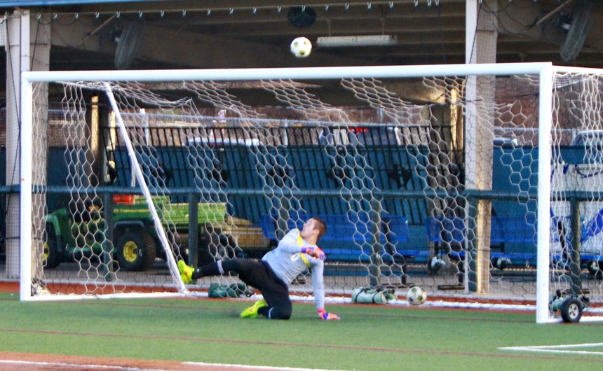 soccer-2014_15_quarterfinalplayoff_jhs4vbrmartin3_shootout_02172015_43