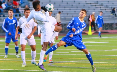 Soccer 2016-17_StPaulsTourney_JHS2vGraceKing1_12192016_03