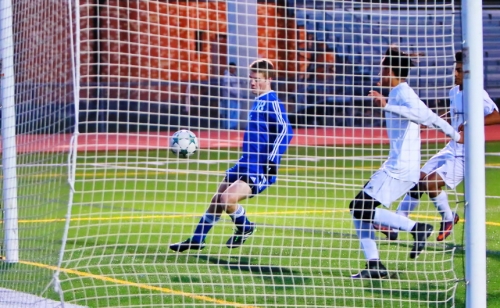 Soccer 2016-17_StPaulsTourney_JHS2vGraceKing1_12192016_06