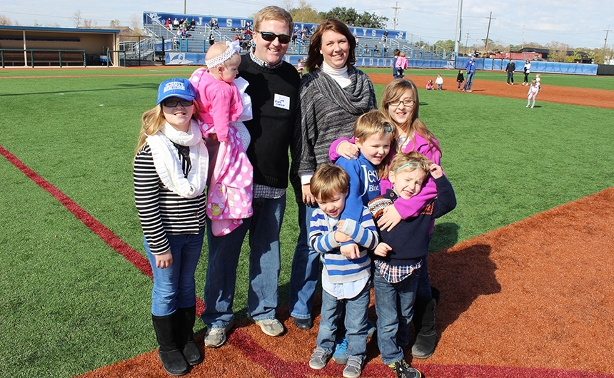 alumni_soccerreunion_20140104_013