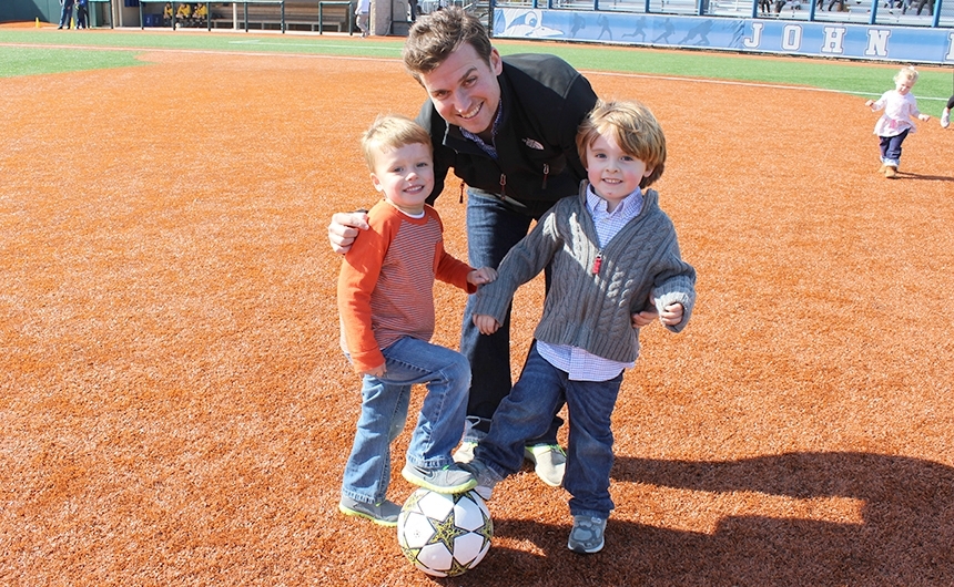 alumni_soccerreunion_20140104_015