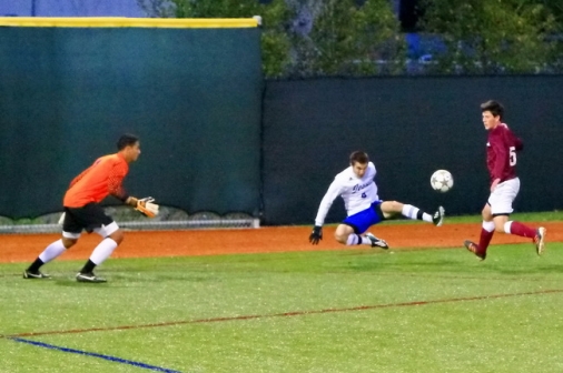 soccer_2012_13_jhs_v_brmartin_121112_01