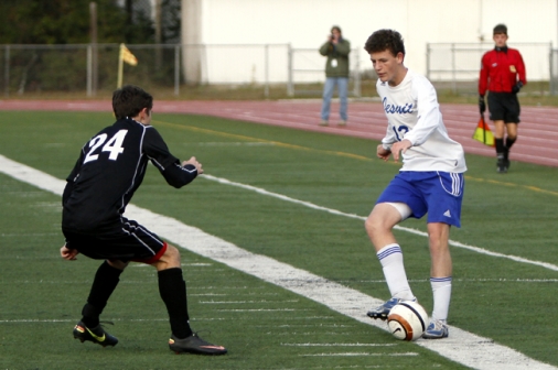 12-29-12_soccer_vs-_catholicbrfinial_003web