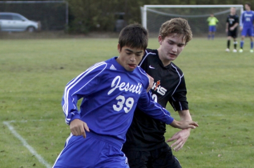 12-27-12_soccer_vs-_catholicbr_01web