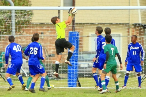 soccer_2012_13_jhs_v_grace_king_120512_13