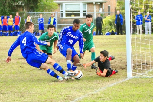 soccer_2012_13_jhs_v_grace_king_120512_14