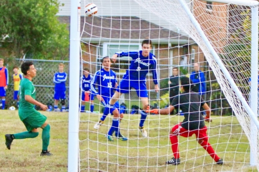 soccer_2012_13_jhs_v_grace_king_120512_17