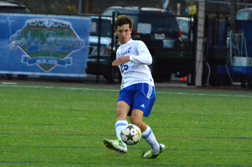 soccer_2012-13_vsgraceking_20130124_web_003