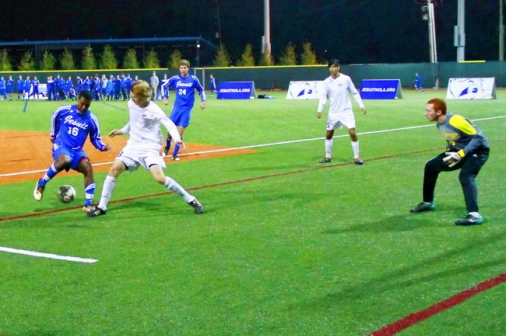 soccer_2012_13_jhs_v_gulfport_112712_17