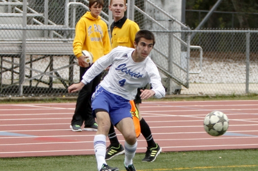 12-28-12_soccer_vs-_hahnville_03web