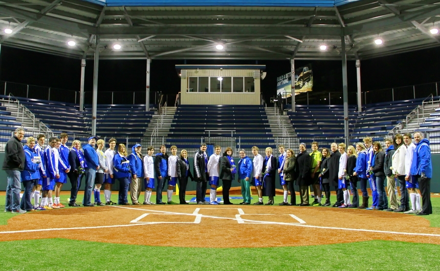 soccer-2013_14_jhsvholycross2_01222014_01