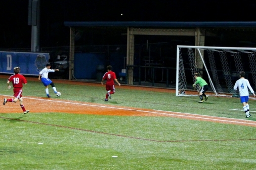 soccer_2012_13_jhs_v_rummel_121412_08