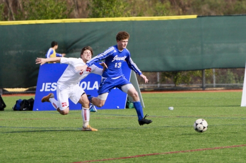 soccer_2012_13_jhsvrummel_20130119_0164web