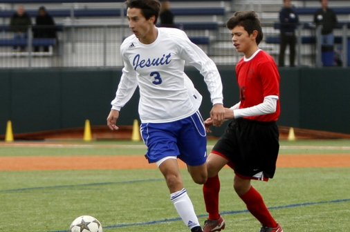 alumni_soccer_day_jesuit_vs-_west_jeff_23web