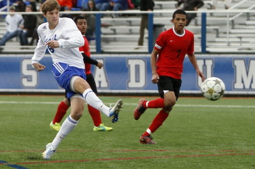 alumni_soccer_day_jesuit_vs-_west_jeff_25web