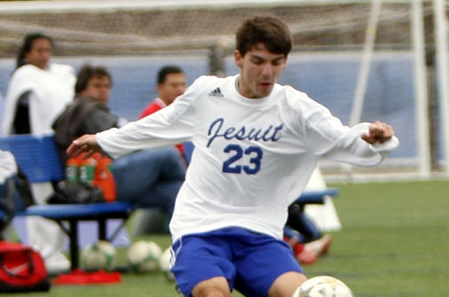 alumni_soccer_day_jesuit_vs-_west_jeff_26web