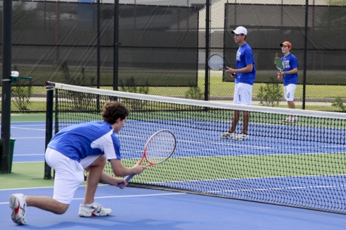 tennis_20130409_jhsvsholycross_0133sampagnaro-mickan-suhor_web