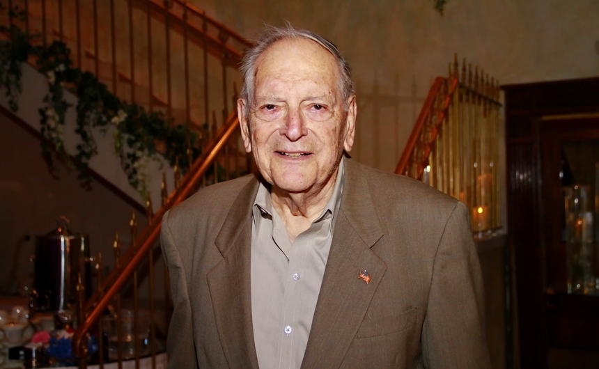 1847-society-reception_08242014_12