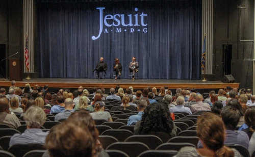 TownHallMeeting_20160908_0001