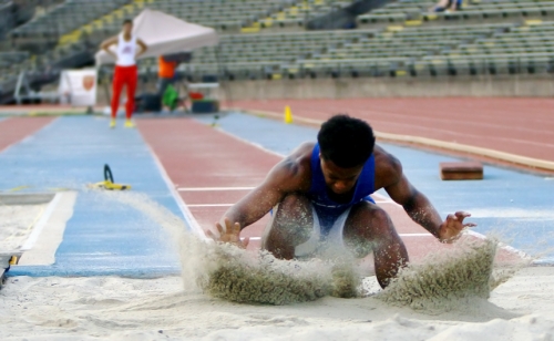 TrackField_DistrictMeet_20170420_350