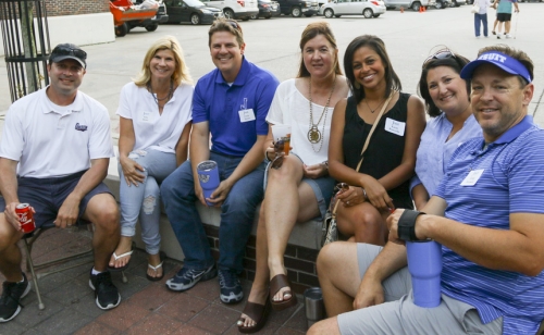 Volunteer_Party_20170421_05