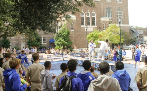 Welcome-Week_20160829_Monday-Lunch-Jousting_030