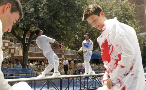 Welcome-Week_20160829_Monday-Lunch-Jousting_037