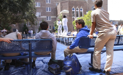 Welcome-Week_20160829_Monday-Lunch-Jousting_072