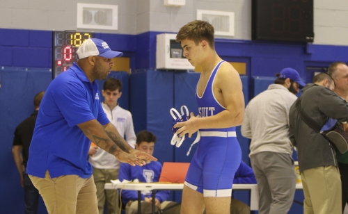 Wrestling-District-Tourney_20200201_03