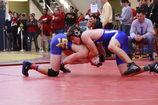 wrestling_2012-13_treyculottainvitational_brothermartin_20121222_webimages_007