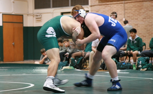 Wrestling_DualMeet_vsShaw_20160106_023