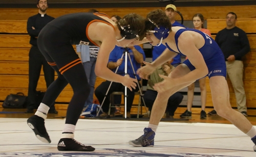 Wrestling_20151209_vsCatholicBR_077