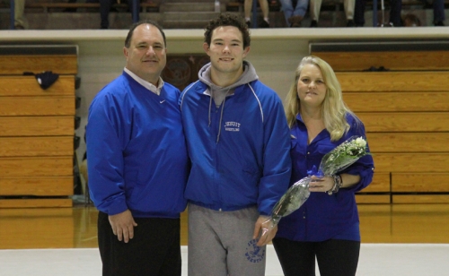 WrestlingvsHolyCross_20160203_004