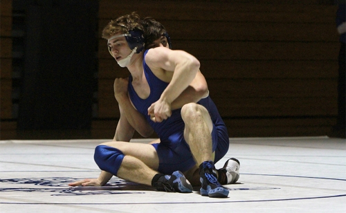 WrestlingvsHolyCross_20160203_198