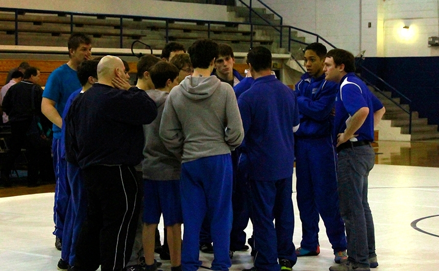 wrestling_holycrossduals__20150208_254